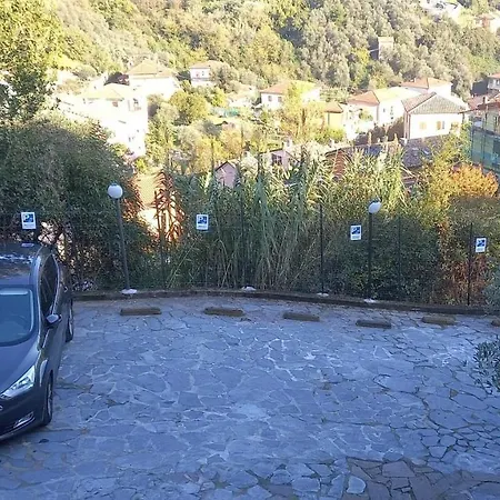 斯培西亚度假旅馆 *