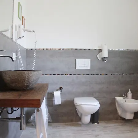 斯培西亚度假旅馆 招待所 *