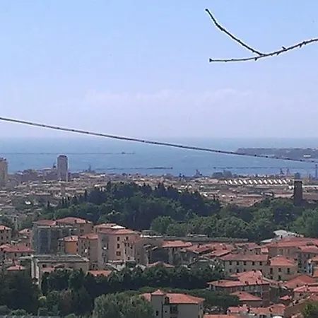 Guest house Holidays' La Spezia