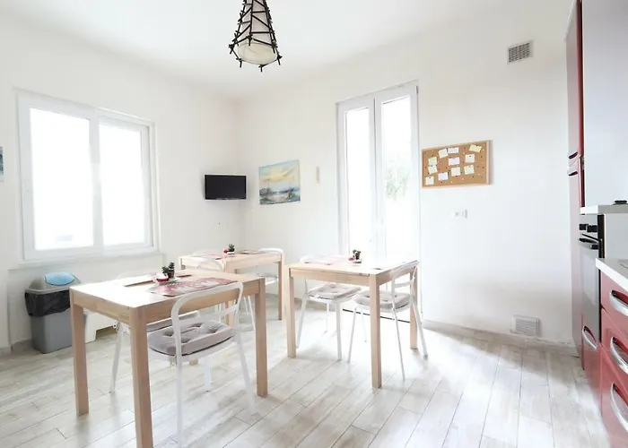 Gasthof Holidays' La Spezia